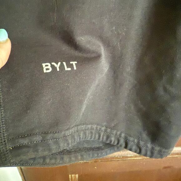 BYLT Basics | Drop Cut Short Sleeve Lux | Black Tee Shirt |  Size Large - Picture 3 of 4